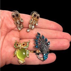Bundle of Vintage Costume Animal Jewelry